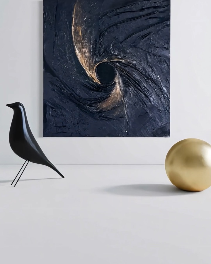The Pull of the Center, video on a wall
